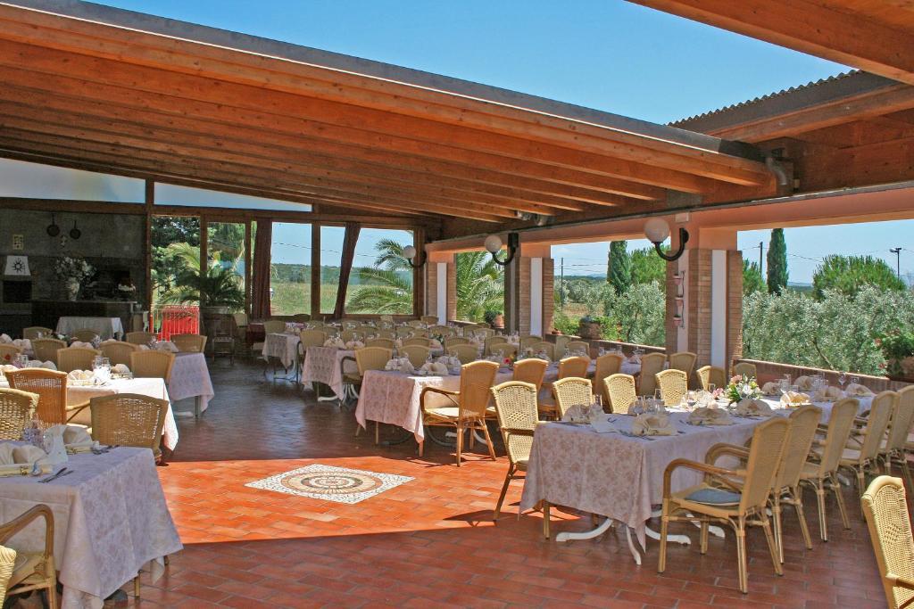 Agrihotel Elisabetta Collemezzano Exterior photo